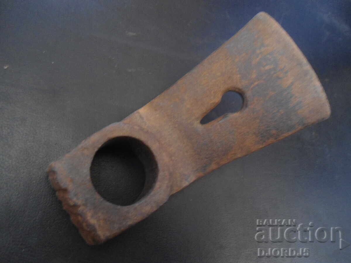 Vechiul Tesla cu preț 5.00 BGN | € 2.56 Vechiul Tesla cu preț 5.00 BGN | € 2.56