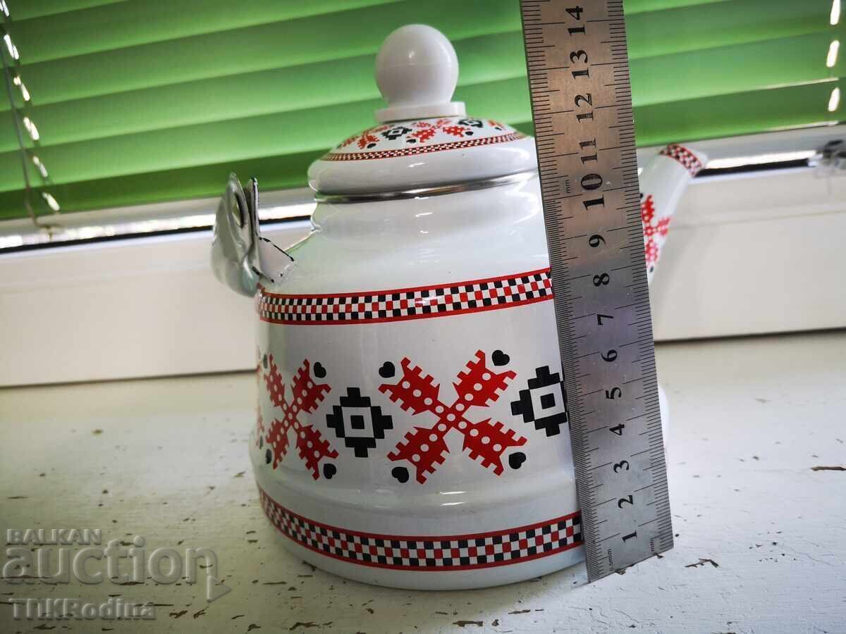 Εμαγιέ τσαγιέρα με τιμή 25.00 BGN | € 12.78 Εμαγιέ τσαγιέρα με τιμή 25.00 BGN | € 12.78