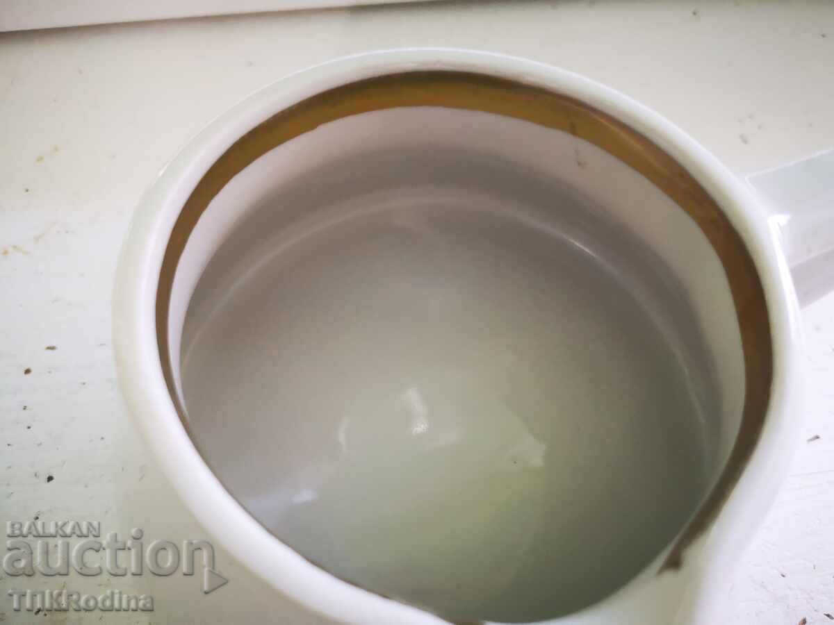 Auction Porcelain creamer, small pitcher, Dulevo Auction Porcelain creamer, small pitcher, Dulevo