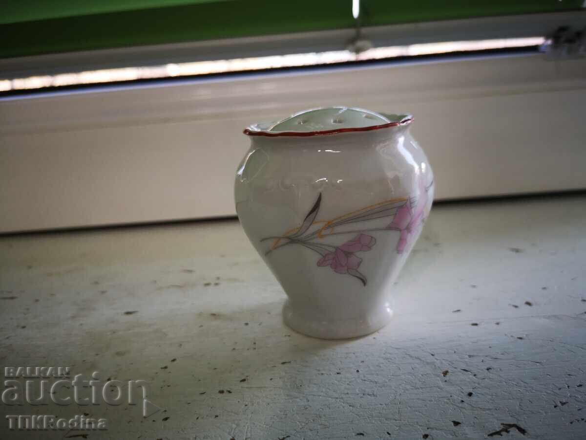 Porcelain salt shaker Porcelain salt shaker