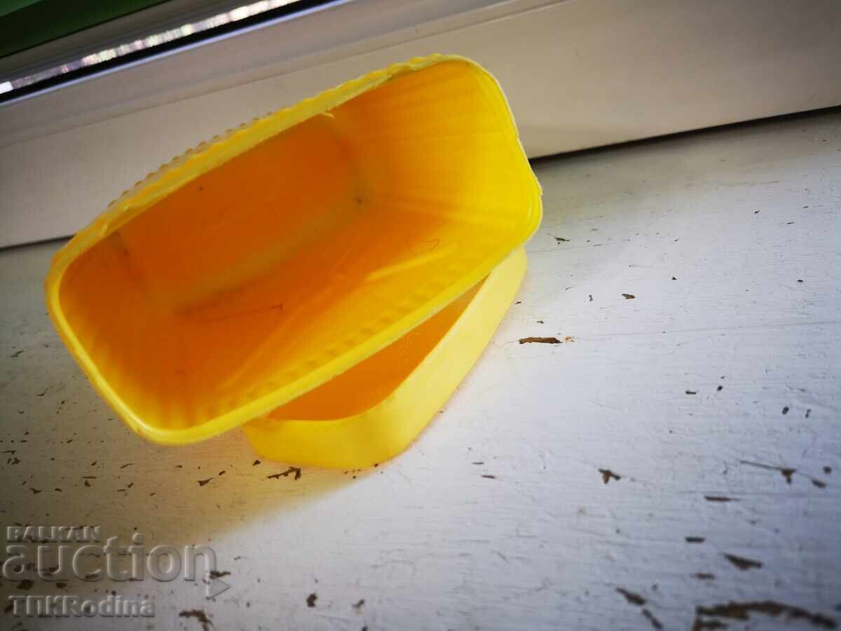 An old Nestle box - 7