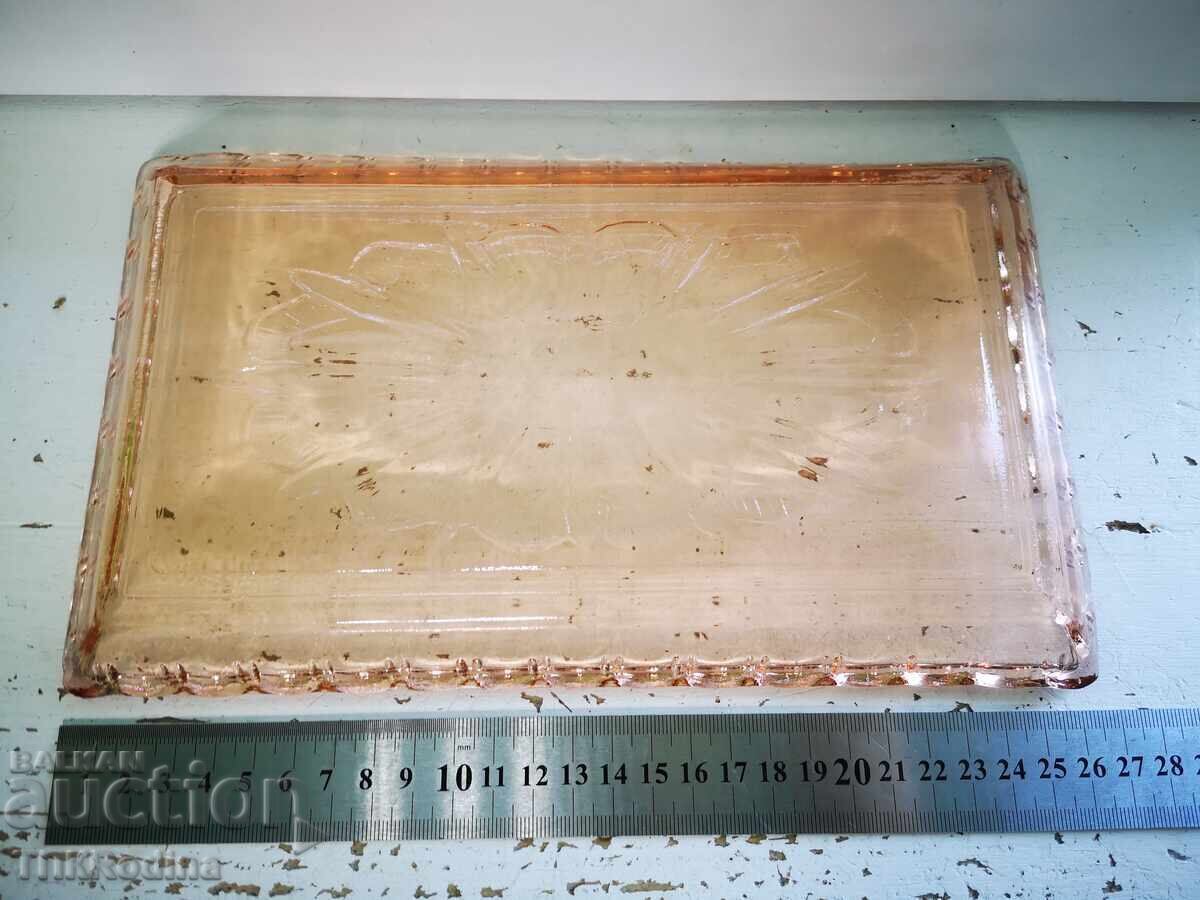 Auction  Glass platter, plate. Colored glass