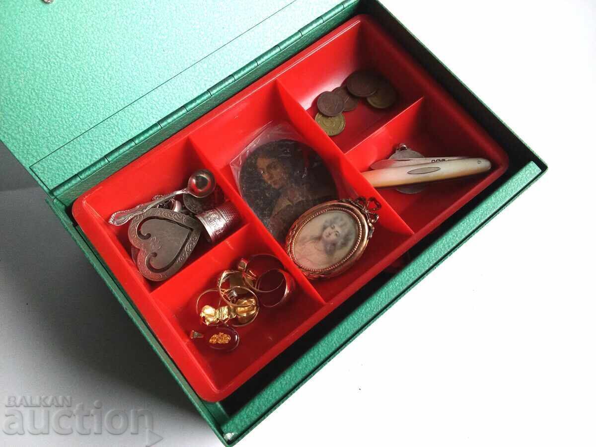 Livrarea Mare seif vechi german din metal pentru bani și altele