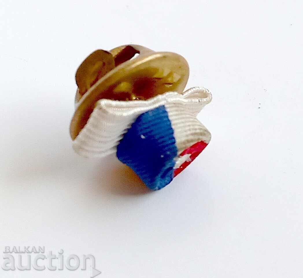 Delivery of ROZETKA WORK 30 YEARS VERMEIL badge