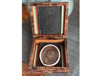 Χάλκινη πλακέτα του Φερδινάνδου Α'