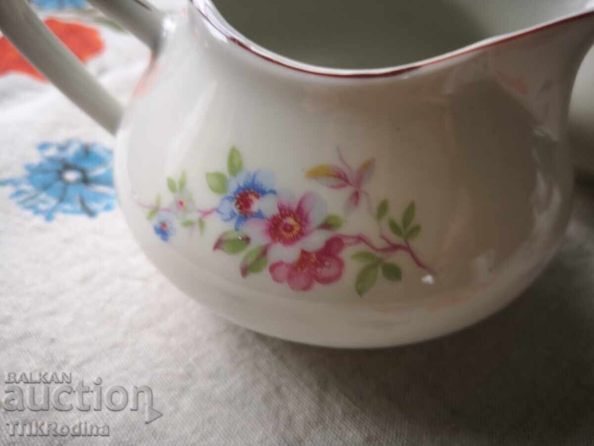 Λοτ πορσελάνινης λατιέρας (κανατάκι) και ζαχαριέρας - 7