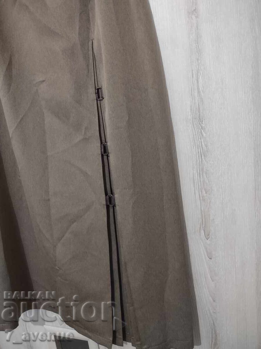 Fustă, lungă, de firmă, cu etichetă, super e, 6.04.25 cu preț 29.00 BGN | € 14.83