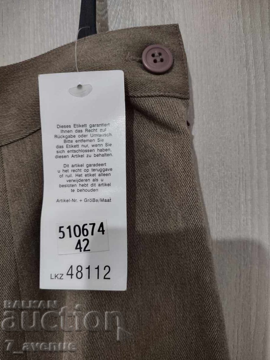 Livrarea Fustă, lungă, de firmă, cu etichetă, super e, 6.04.25