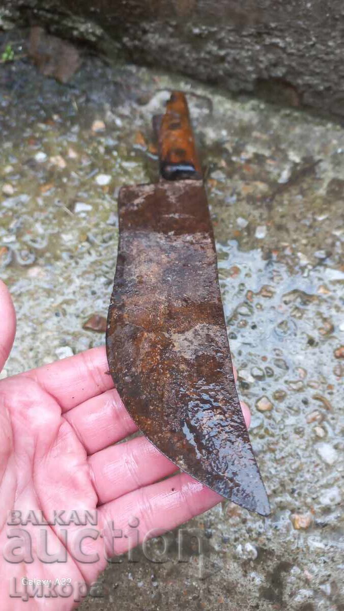 CUȚIT VECHI DE PĂSTOR KARAKULAK - 5 CUȚIT VECHI DE PĂSTOR KARAKULAK - 5