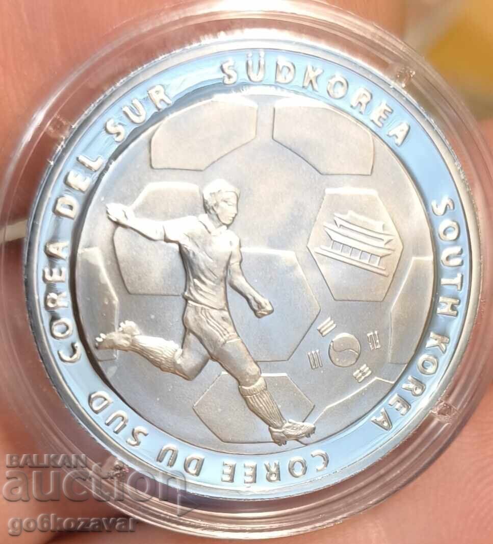 Монета Медал Световно По футбол 2014г Сребро !