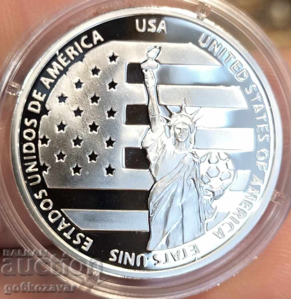 Монета Медал Световно По футбол 2014г Сребро ! Монета Медал Световно По футбол 2014г Сребро !