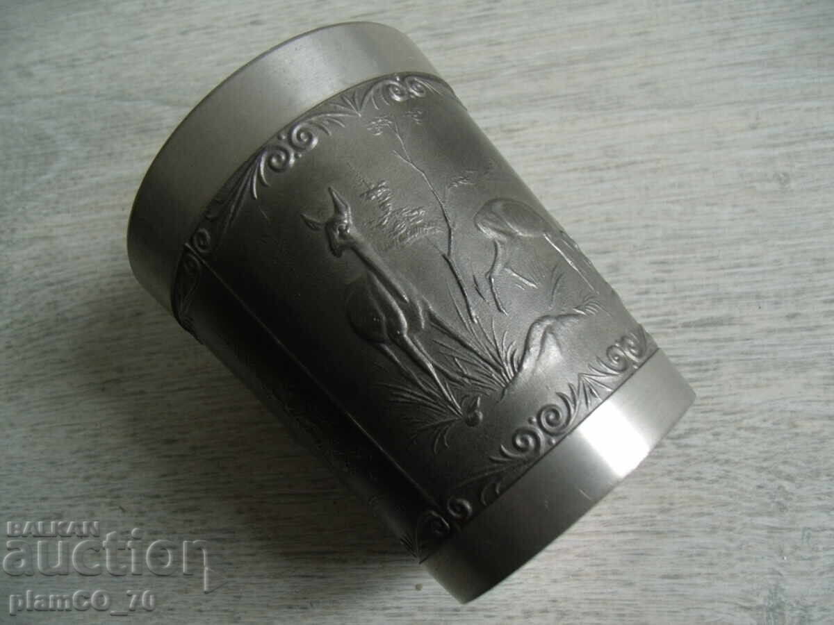 №*7984 Cană veche metalică/de cositor - zinn - ornamente în relief №*7984 Cană veche metalică/de cositor - zinn - ornamente în relief