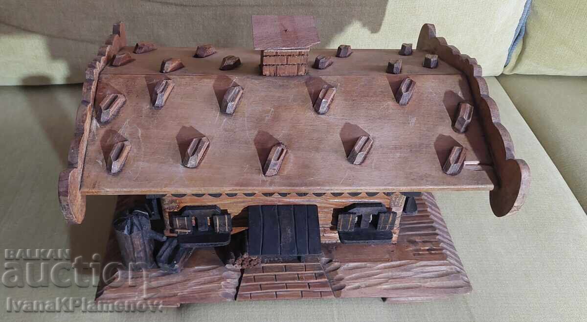 Woodcarving house box vintage for connoisseurs with price 200.00 BGN | € 102.26 Woodcarving house box vintage for connoisseurs with price 200.00 BGN | € 102.26