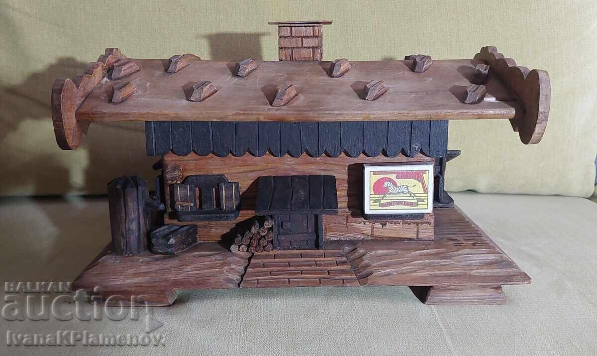 Woodcarving house box vintage for connoisseurs - 5