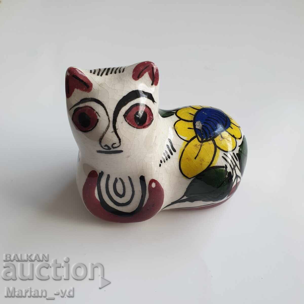 Παλιά πορσελάνινη φιγούρα γατάκι