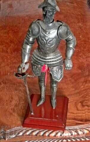 Large metal conquistador figure 42 cm