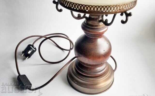 Licitație Lampă de masă vintage mare Licitație Lampă de masă vintage mare