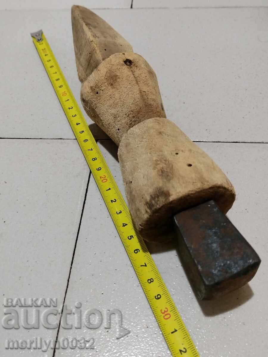 Доставка на Метална наковалня за клепане на коса