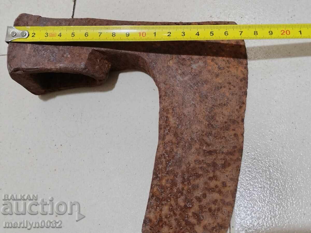 Old forged ax satyr ax without sap - 5