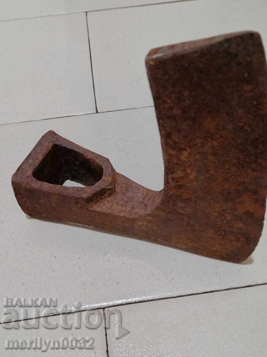 Old forged ax satyr ax without sap - 7