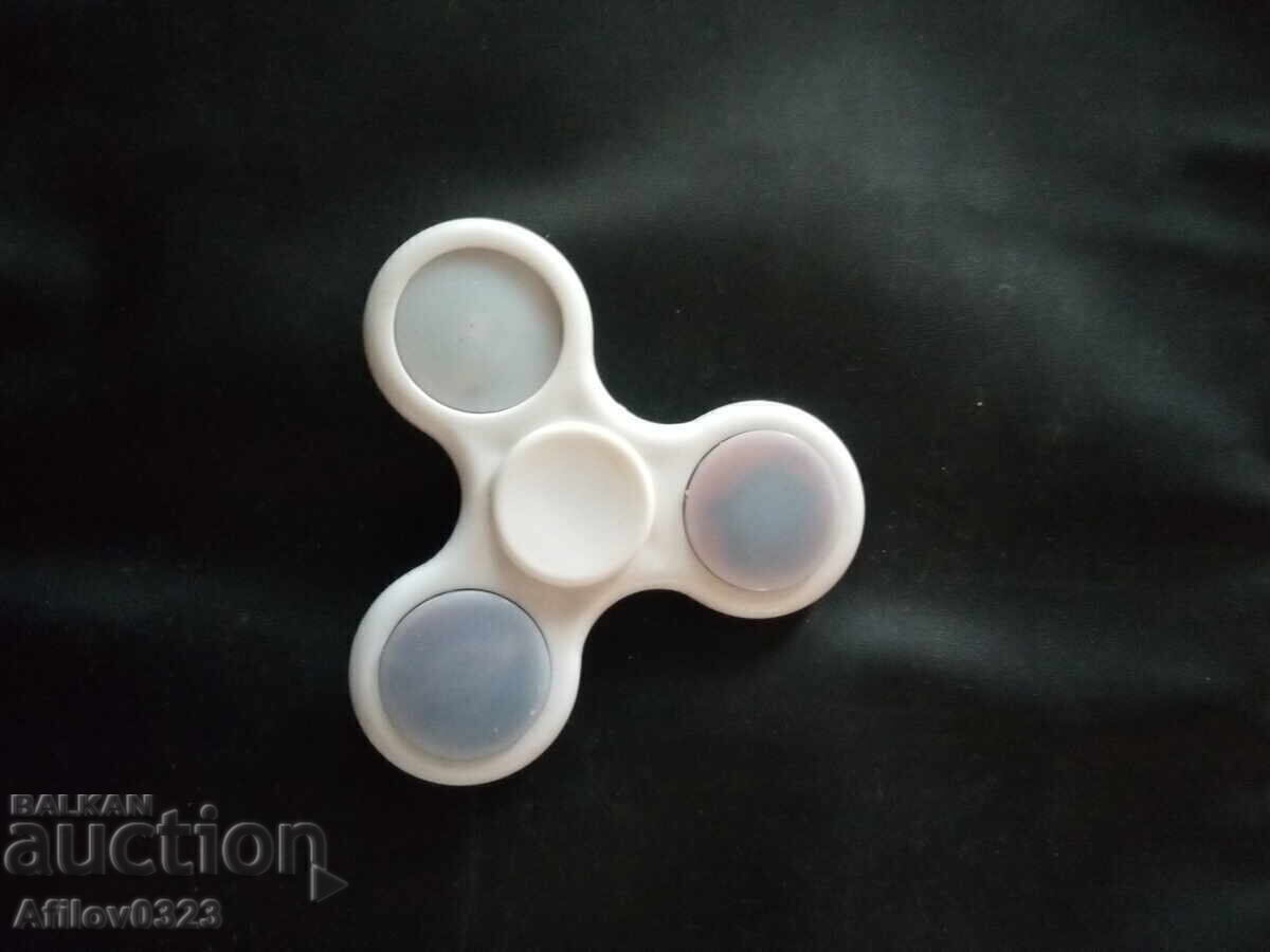 Spinner - pentru distracție - fără baterie Spinner - pentru distracție - fără baterie