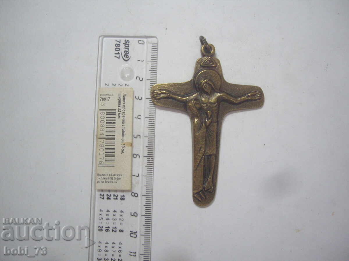 Delivery of Old bronze cross Delivery of Old bronze cross