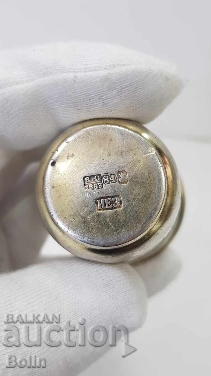 Доставка на Рядка руска сребърна позлатена чашка за водка 84пр. В.С 1883 Доставка на Рядка руска сребърна позлатена чашка за водка 84пр. В.С 1883