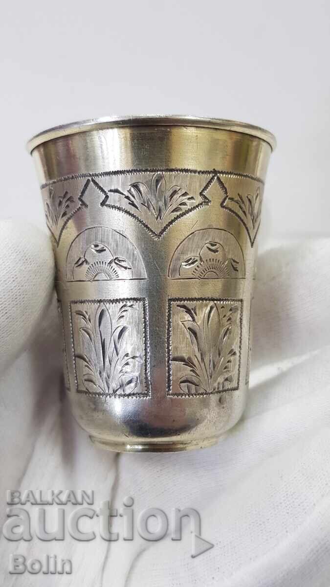 Рядка руска сребърна позлатена чашка за водка 84пр. В.С 1883 Рядка руска сребърна позлатена чашка за водка 84пр. В.С 1883