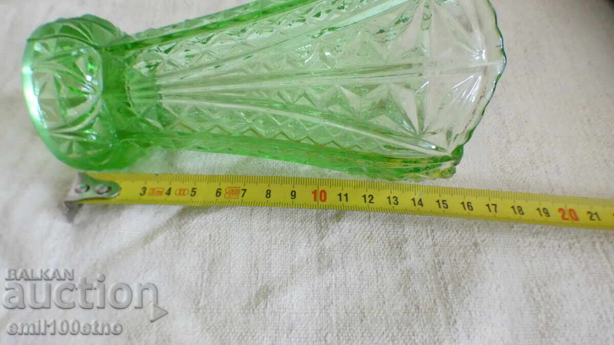 Delivery of Old vase, colored glass Delivery of Old vase, colored glass