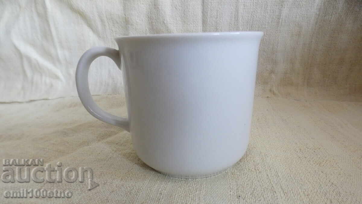 Daisy Teacup with Children's Motifs Kitka Novi Pazar with price 6.00 BGN | € 3.07