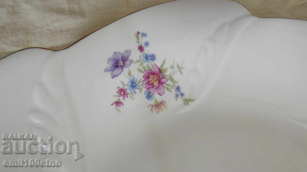 Licitație Frumusețe de fructieră, porțelan vechi bulgăresc, Kitka, Novi Pazar Licitație Frumusețe de fructieră, porțelan vechi bulgăresc, Kitka, Novi Pazar