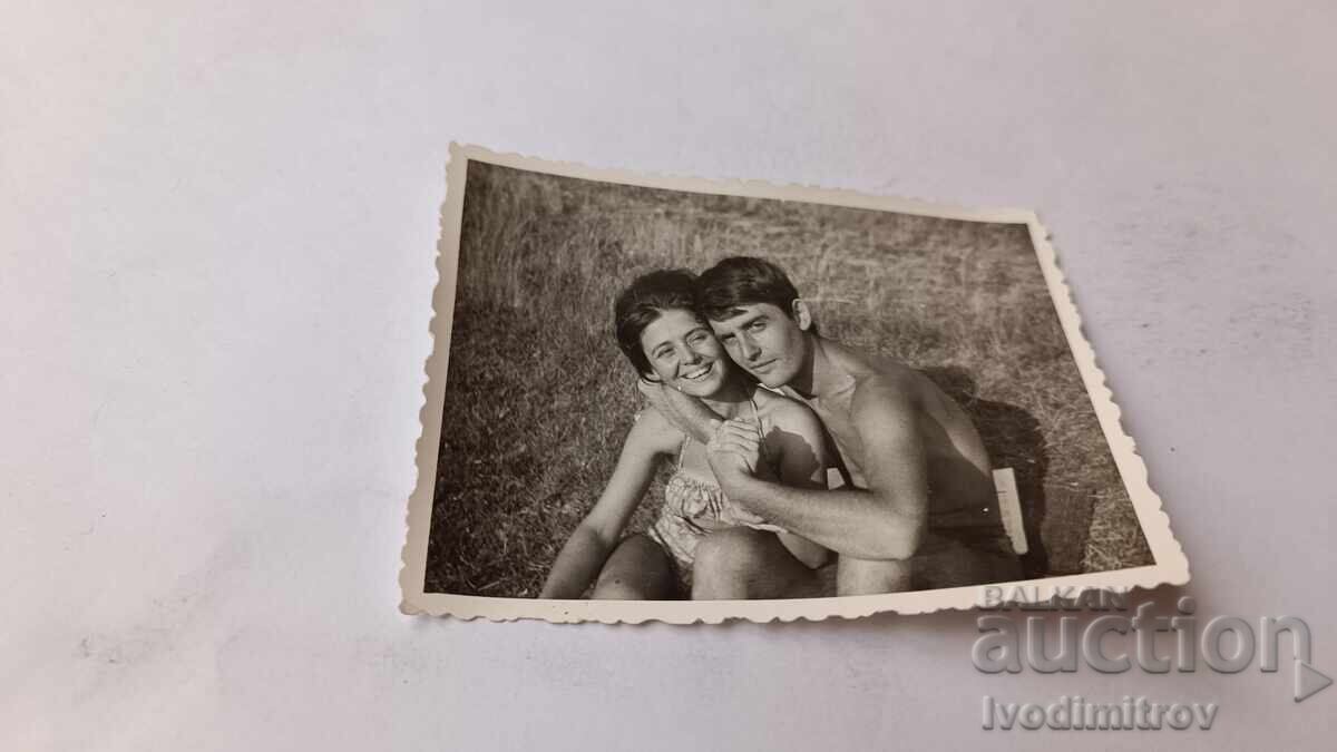 Foto Tânăr și fată