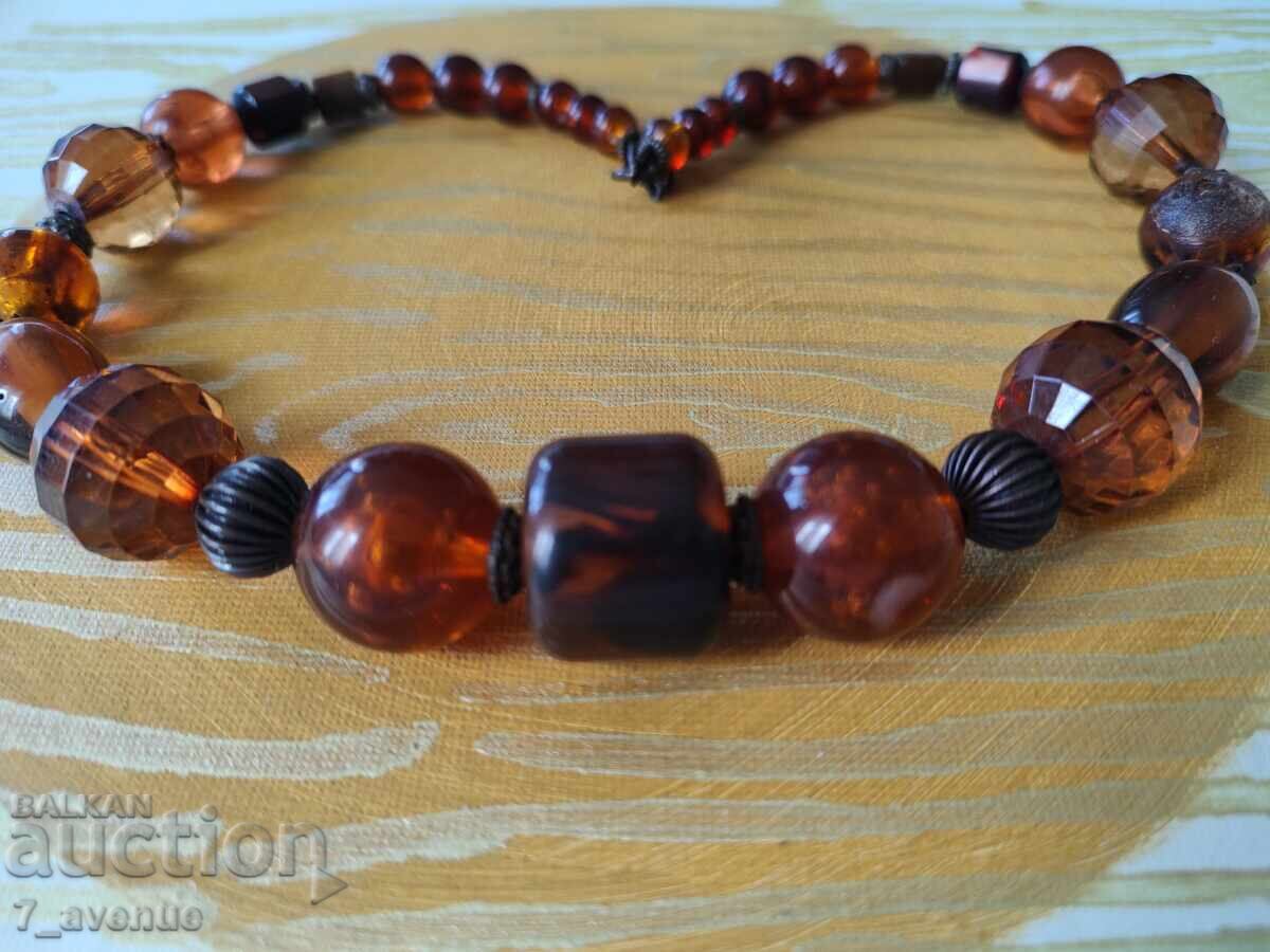 Necklace, some elements are from Catalin, 70s, 04/08/2025 with price 99.00 BGN | € 50.62 Necklace, some elements are from Catalin, 70s, 04/08/2025 with price 99.00 BGN | € 50.62