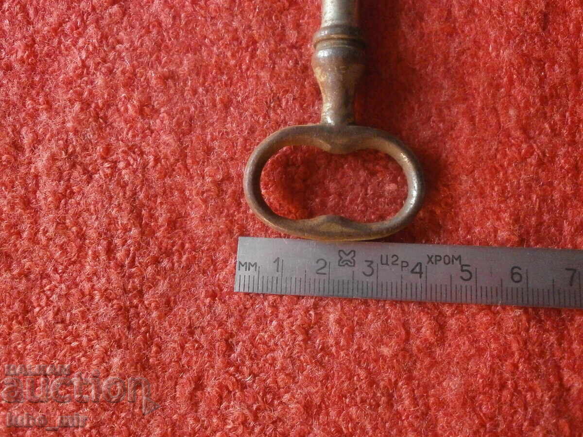 OLD IRON COLLECTOR'S KEY - 5 OLD IRON COLLECTOR'S KEY - 5