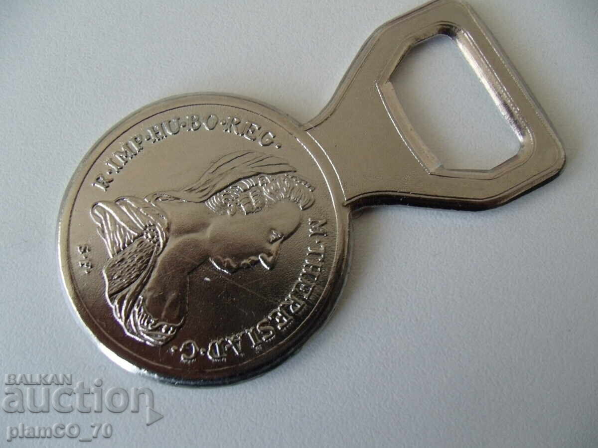 №7989 Old metal bottle opener with price 5.00 BGN | € 2.56