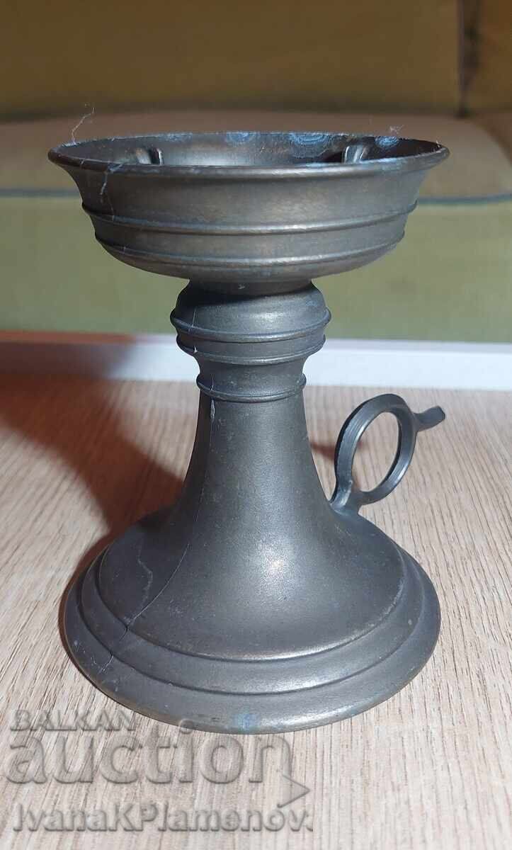 Auction  Candlestick for connoisseurs