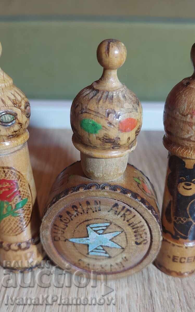 Παράδοση Σουβενίρ ξύλινα φυλαχτά ρετρό 4 τεμάχια για συλλέκτες