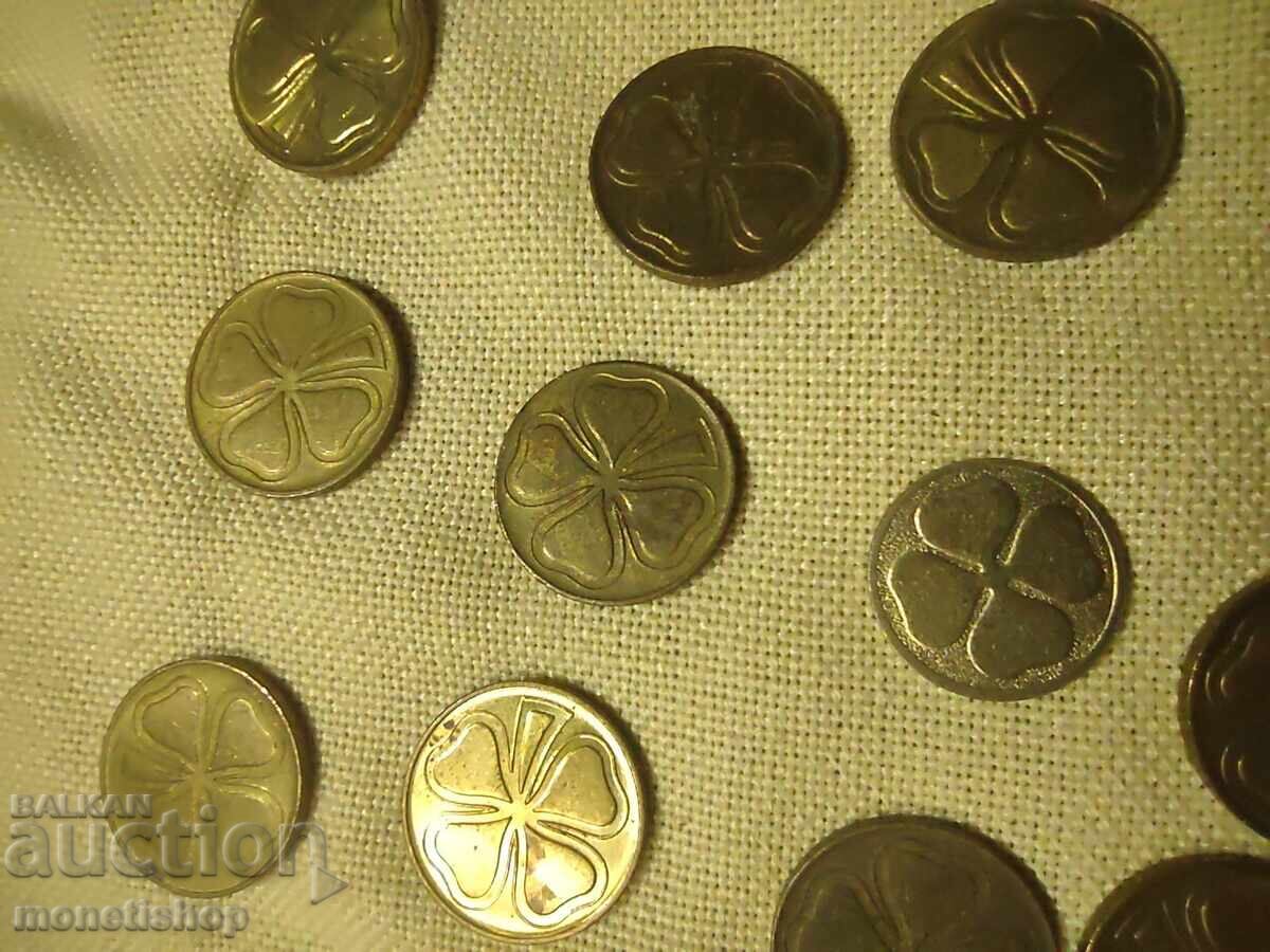 Лот от 25бр. метални жетони с  четерилистни детелини с цена 25.00 лв. | € 12.78