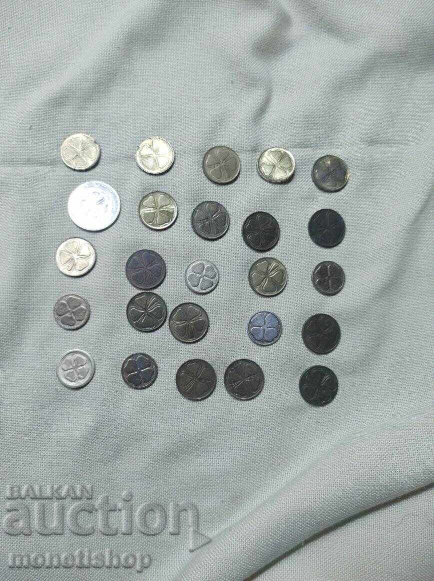 Лот от 25бр. метални жетони с  четерилистни детелини