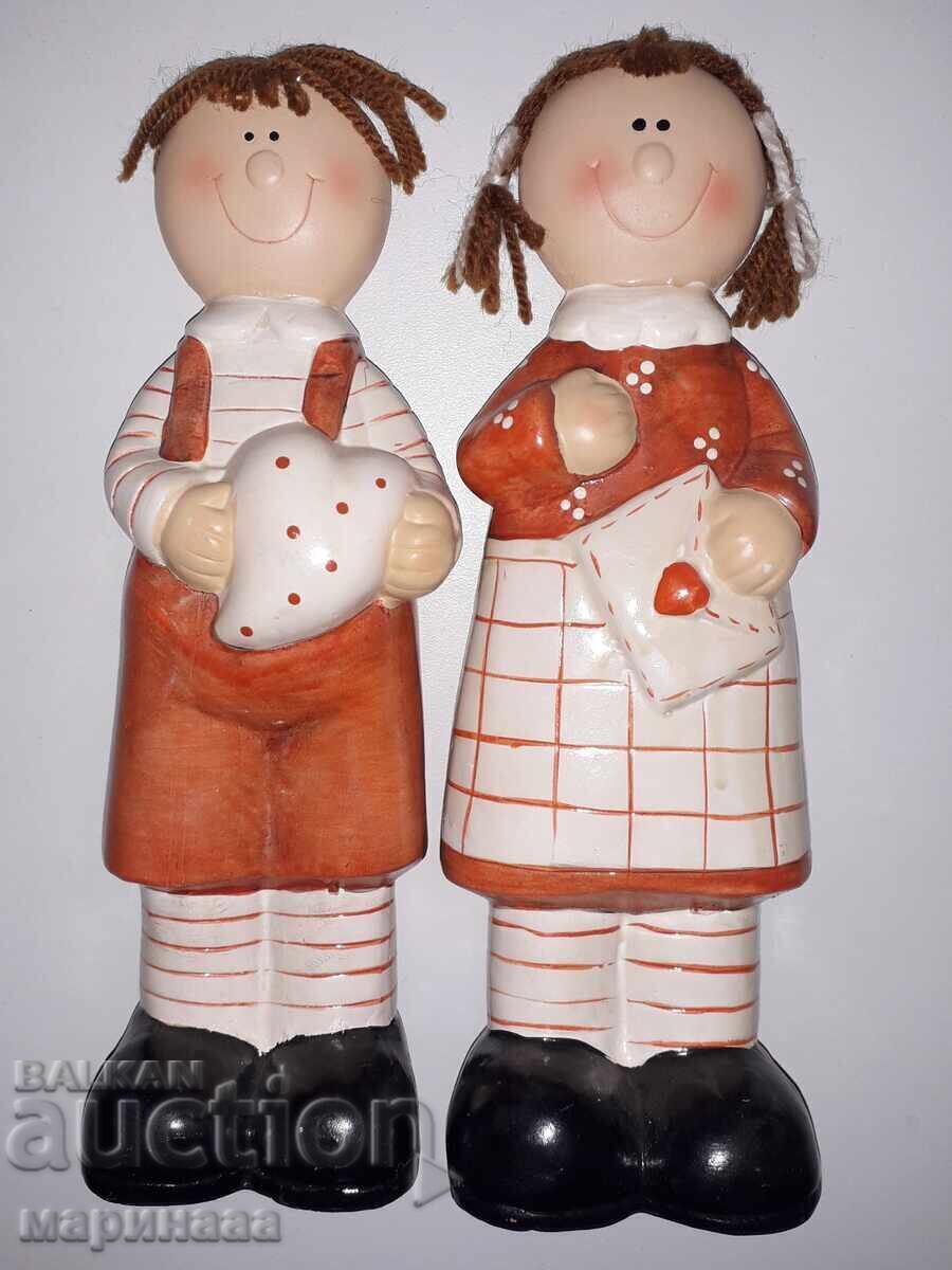 LARGE FIGURES. CERAMICS