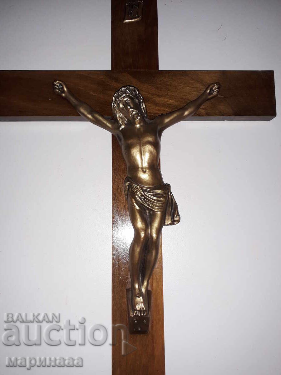 CRUCE PENTRU PERETE. LEMN, PLASTIC