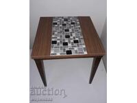 MASUȚĂ VINTAGE PENTRU GHIVECI. GERMANIA