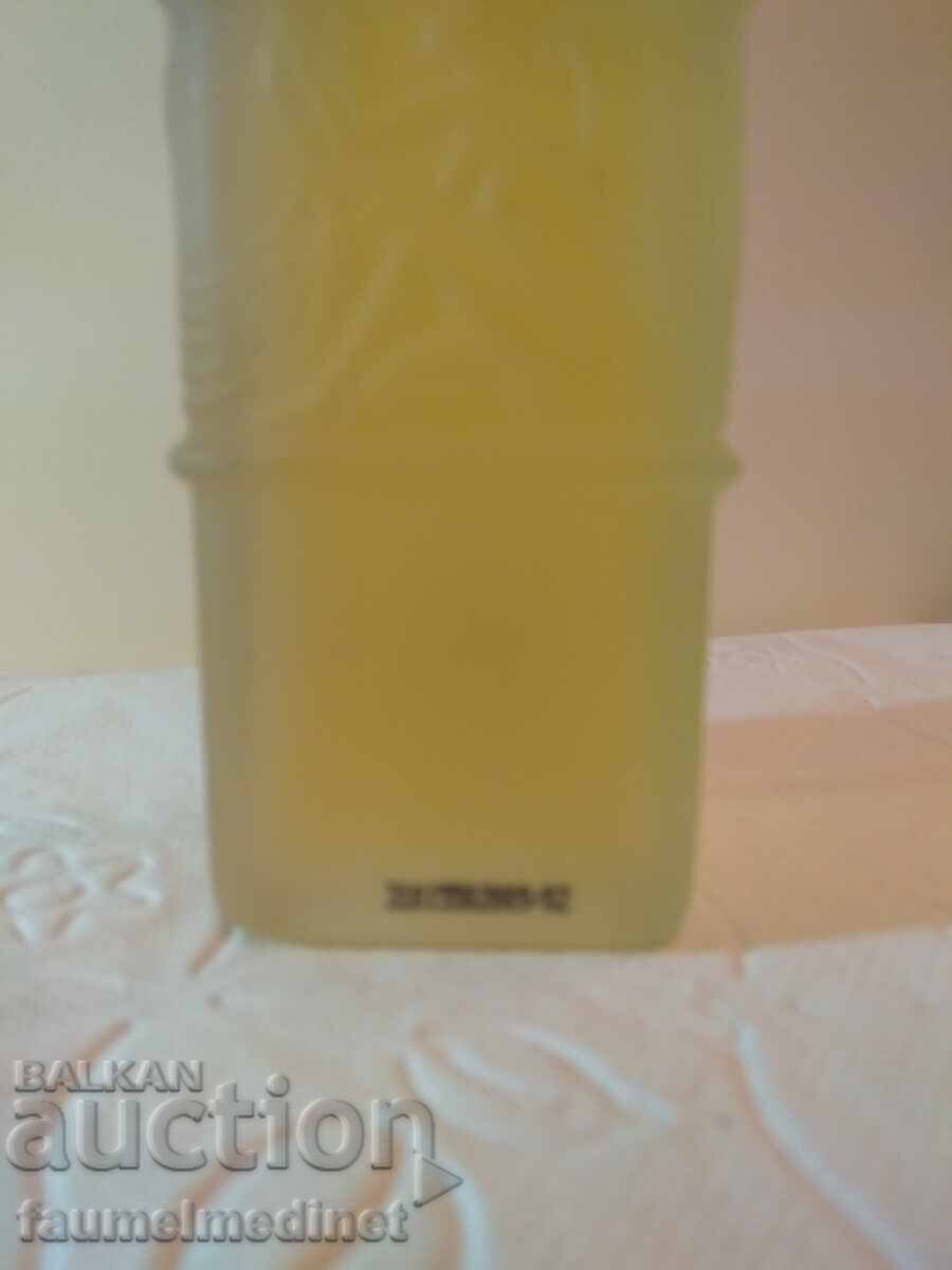 Licitație Parfum francez - MOLINARD Licitație Parfum francez - MOLINARD