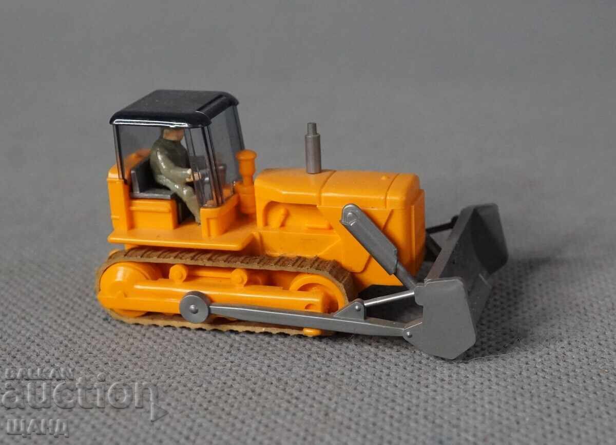 WIKING Σταρό Παιχνίδι Μοντέλο Μπουλντόζας τρακτέρ 1/87 HO με τιμή 10.00 BGN | € 5.11 WIKING Σταρό Παιχνίδι Μοντέλο Μπουλντόζας τρακτέρ 1/87 HO με τιμή 10.00 BGN | € 5.11