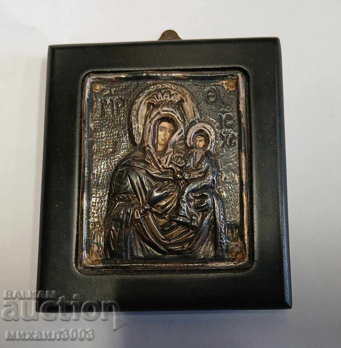 Ασημένια οικιακή εικόνα με τιμή 120.00 BGN | € 61.36