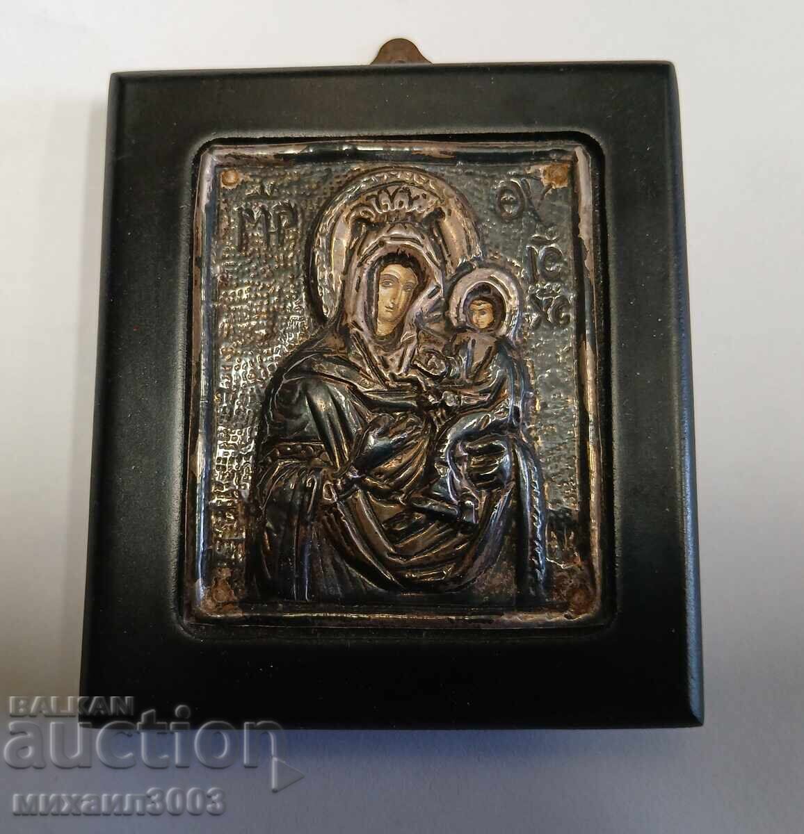 Ασημένια οικιακή εικόνα