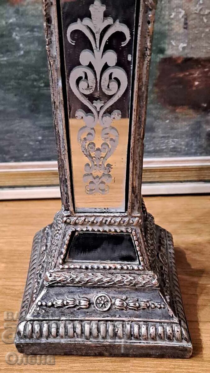 Παράδοση Σετ vintage κηροπήγια με διακοσμητικά καθρέφτη Παράδοση Σετ vintage κηροπήγια με διακοσμητικά καθρέφτη