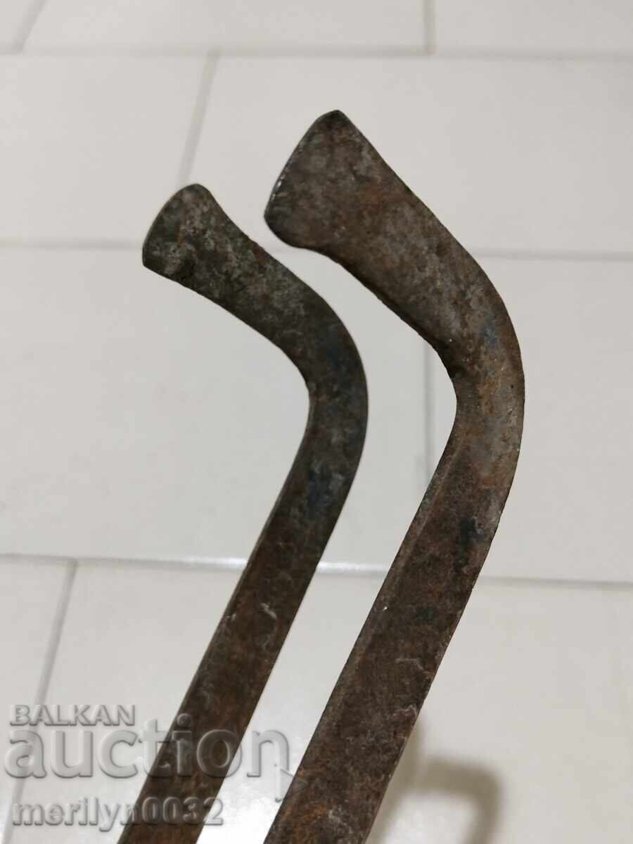 Аукцион Стар дилаф, маша, ковано желязо за пещник