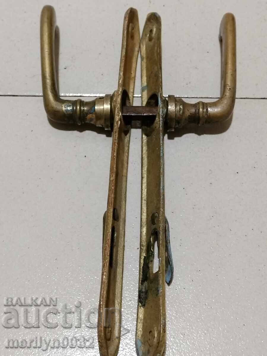 Παράδοση Παλιά κλειδαριά, μπρούτζινα εξαρτήματα, Βασίλειο της Βουλγαρίας Παράδοση Παλιά κλειδαριά, μπρούτζινα εξαρτήματα, Βασίλειο της Βουλγαρίας