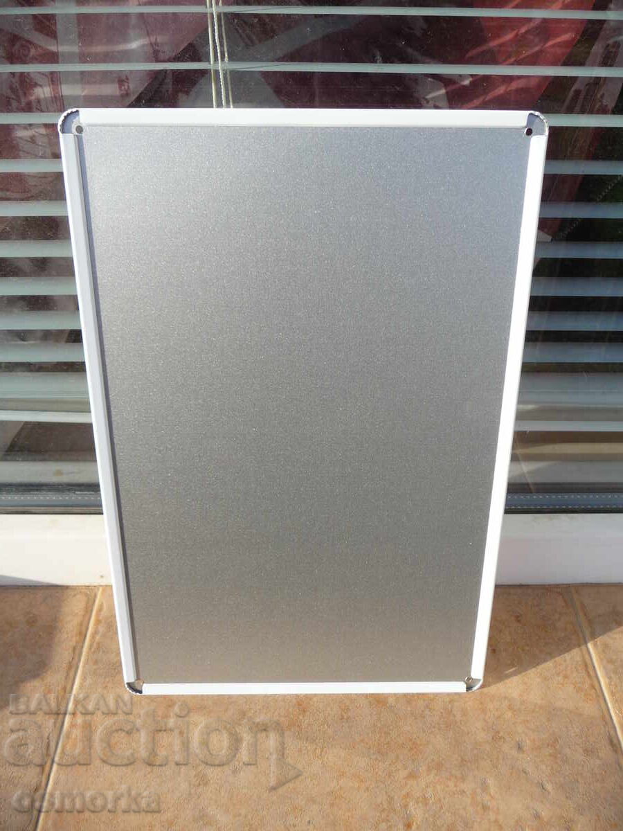 Auction Metal Vespa "Ti Amo" Italian Retro Scooter Sign Auction Metal Vespa "Ti Amo" Italian Retro Scooter Sign